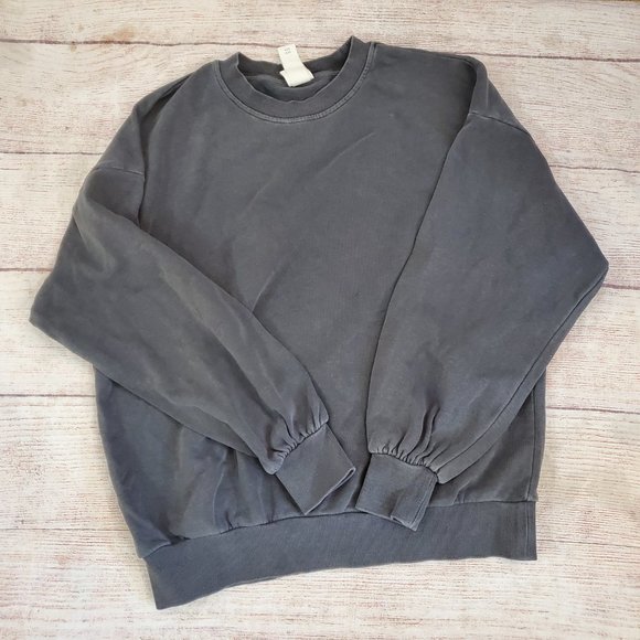 H&M gray sweatshirt sz XS - Picture 3 of 4